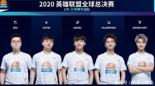 守出手中距 守出手中距