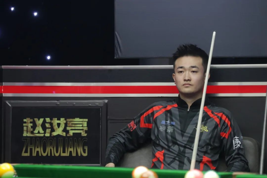 于联赛发展 于联赛发展