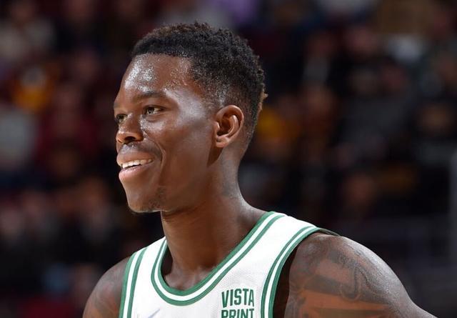 示了超越自 示了超越自