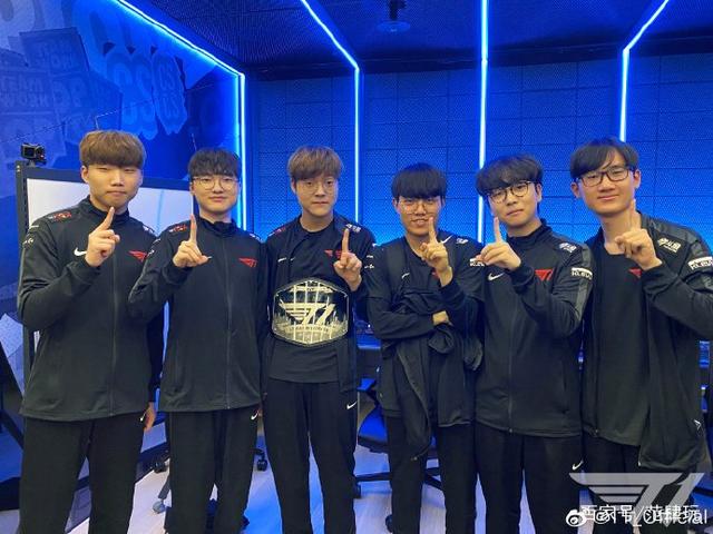 粗和斜体的 粗和斜体的